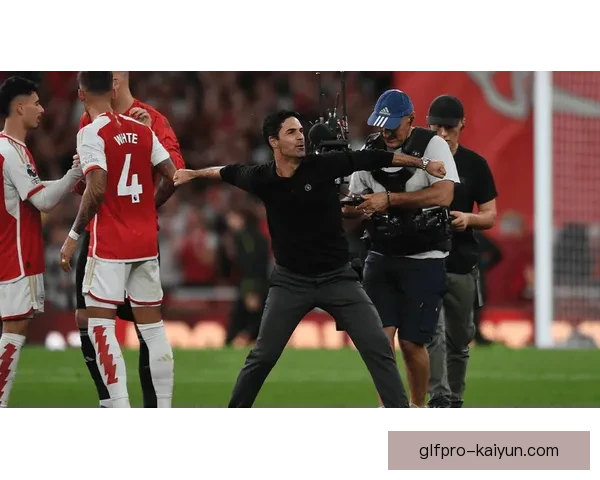 阿尔特塔在关键比赛中的表现持续提升，助球队争取胜利。