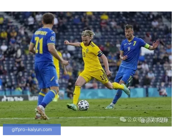 欧洲杯克罗地亚与塞尔维亚的对决将成为焦点赛事，双方状态备受关注。